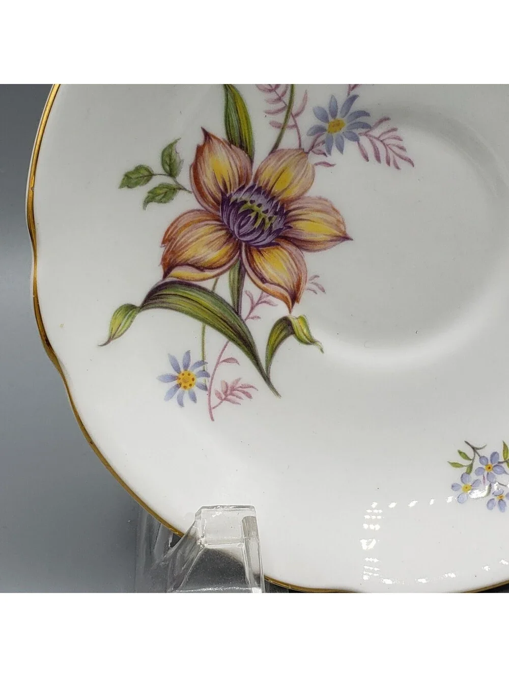 VTG Royal Ascot Teacup & Saucer Orange Purple Flower Bone China England Gold
